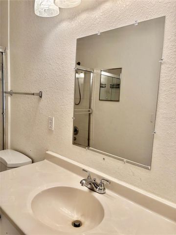 2490 LANCIEN COURT 4, Orlando, FL 32826