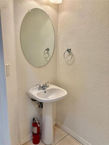 2490 LANCIEN COURT 4, Orlando, FL 32826