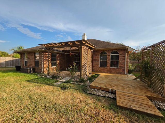 20743 Oakhurst Meadows Drive, Porter, TX 77365
