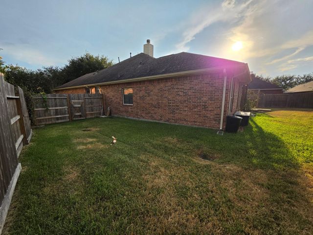 20743 Oakhurst Meadows Drive, Porter, TX 77365