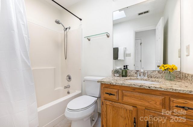 944 Evian Lane, Matthews, NC 28105