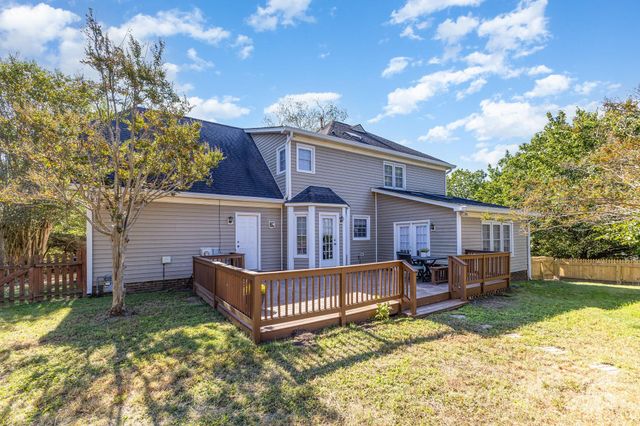 944 Evian Lane, Matthews, NC 28105