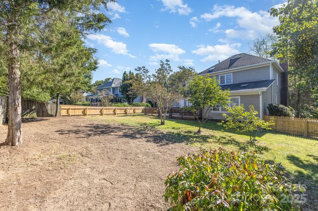 944 Evian Lane, Matthews, NC 28105