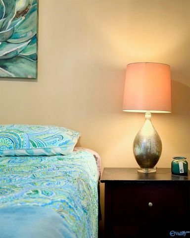 1523 Oak Lea Road SW, Decatur, AL 35603