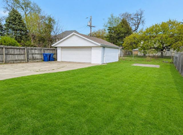 11447 S Natoma Avenue, Worth, IL 60482