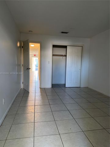 951 SW 16th St 1-2, Fort Lauderdale, FL 33315