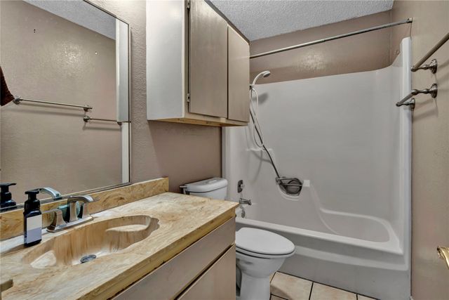 210 Slaughter Street, Arlington, TX 76011