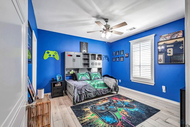 5705 E County Rd 94, Midland, TX 79706