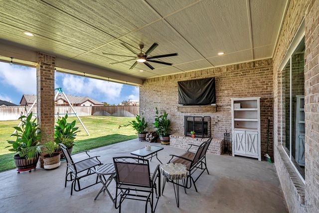 5705 E County Rd 94, Midland, TX 79706