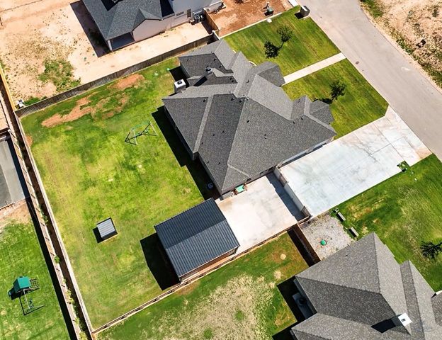 5705 E County Rd 94, Midland, TX 79706