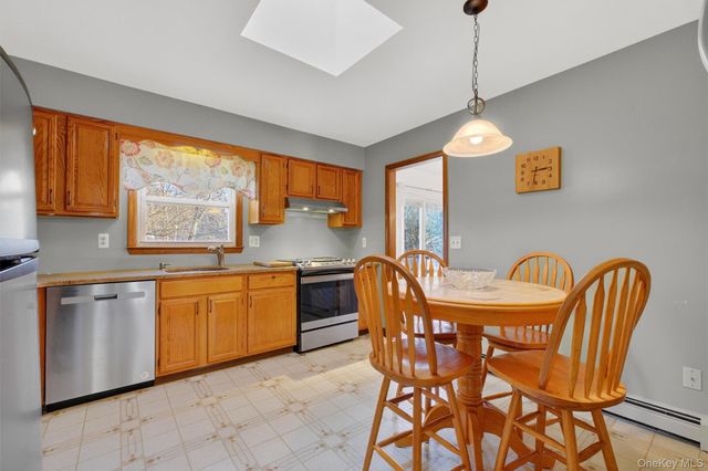 12 Steinhaus Lane, Wappingers Falls, NY 12590