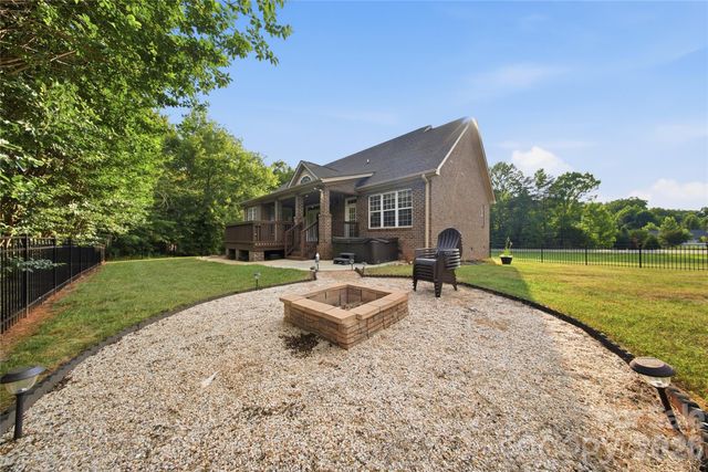 3724 Anderson Mountain Road, Maiden, NC 28650