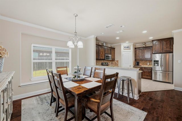 714 Mary Lee Lane, Collinsville, TX 76233