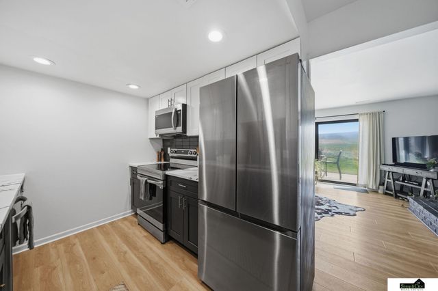 3460 Neerpark Drive, Lincoln, NE 68506