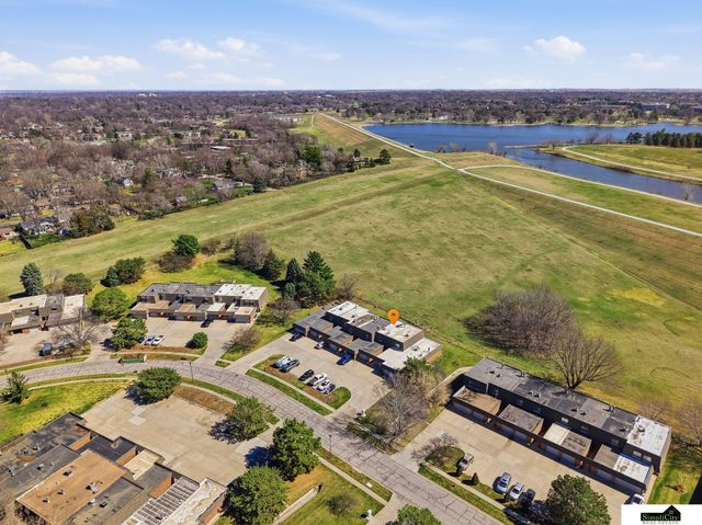 3460 Neerpark Drive, Lincoln, NE 68506