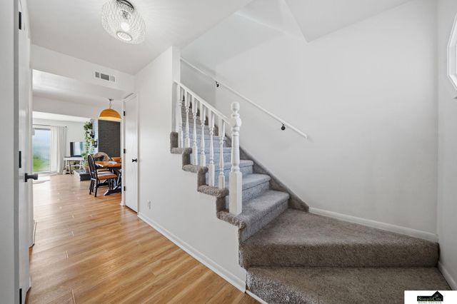 3460 Neerpark Drive, Lincoln, NE 68506