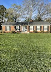 3226 Pendleton Avenue, Charlotte, NC 28210