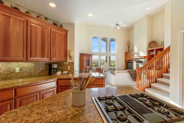 1860 Salinas Road, San Juan Bautista, CA 95045