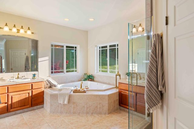 1860 Salinas Road, San Juan Bautista, CA 95045