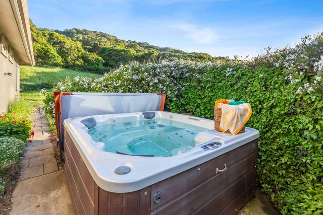 1860 Salinas Road, San Juan Bautista, CA 95045