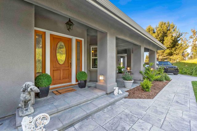 1860 Salinas Road, San Juan Bautista, CA 95045