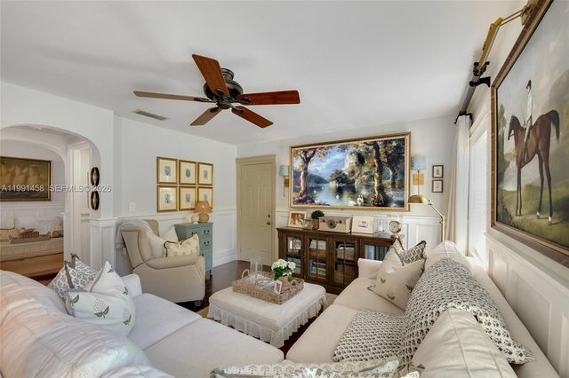 19237 NW 13th St, Pembroke Pines, FL 33029