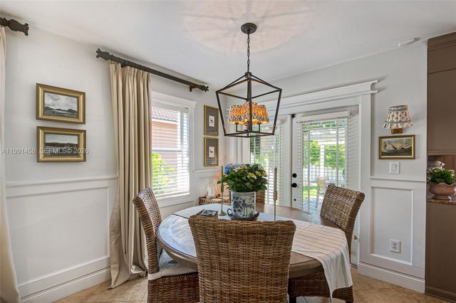 19237 NW 13th St, Pembroke Pines, FL 33029