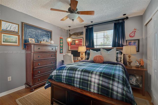 19237 NW 13th St, Pembroke Pines, FL 33029