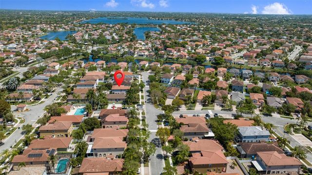 19237 NW 13th St, Pembroke Pines, FL 33029