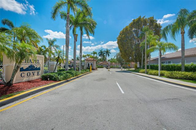 19237 NW 13th St, Pembroke Pines, FL 33029