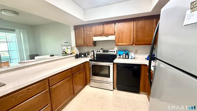109 Misty Meadow Lane 109, South Windsor, CT 06074
