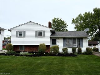 7525 Goldenrod Drive, Mentor On The Lake, OH 44060