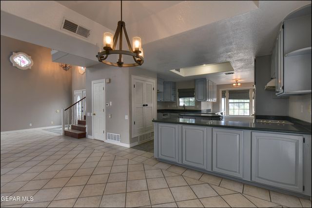 7220 SAN MARINO Drive, El Paso, TX 79912