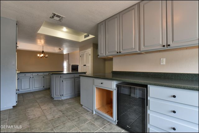 7220 SAN MARINO Drive, El Paso, TX 79912
