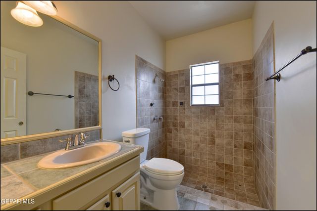 7220 SAN MARINO Drive, El Paso, TX 79912