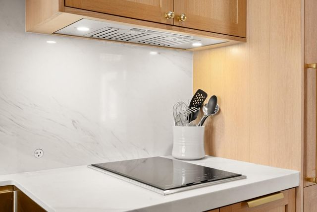 2735 Rattlesnake Rd, Newcastle, CA 95658