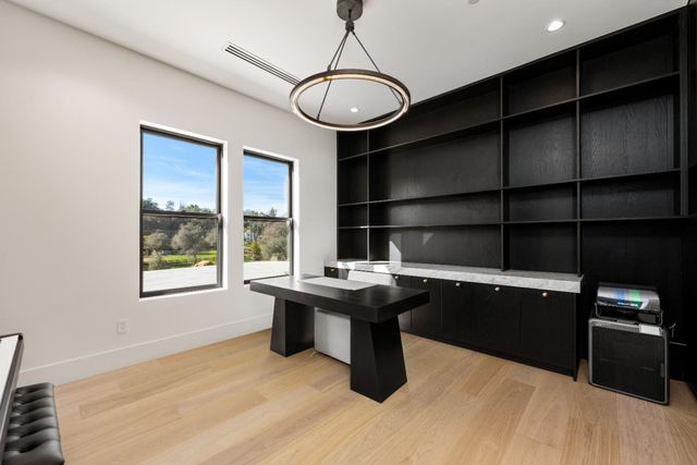 2735 Rattlesnake Rd, Newcastle, CA 95658