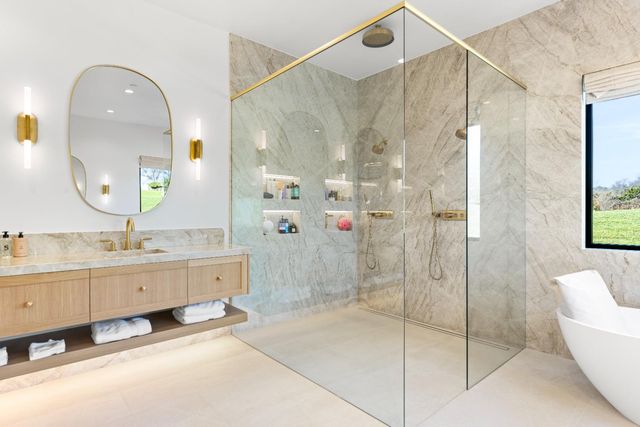 2735 Rattlesnake Rd, Newcastle, CA 95658