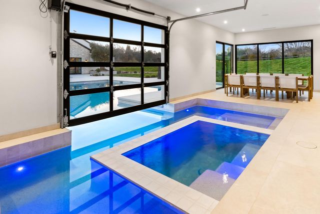 2735 Rattlesnake Rd, Newcastle, CA 95658