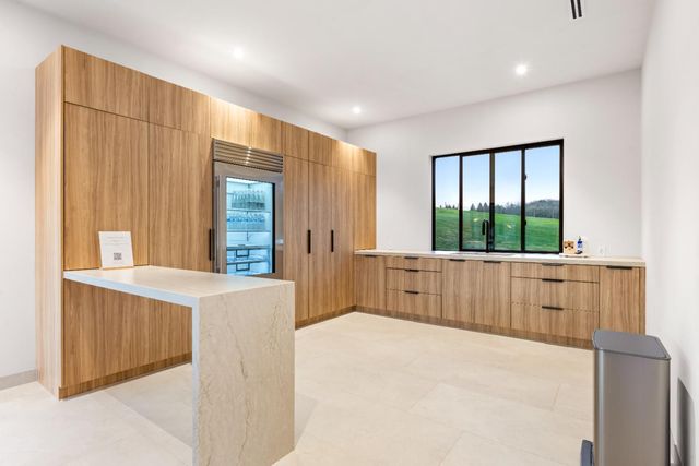 2735 Rattlesnake Rd, Newcastle, CA 95658