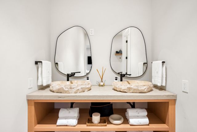 2735 Rattlesnake Rd, Newcastle, CA 95658