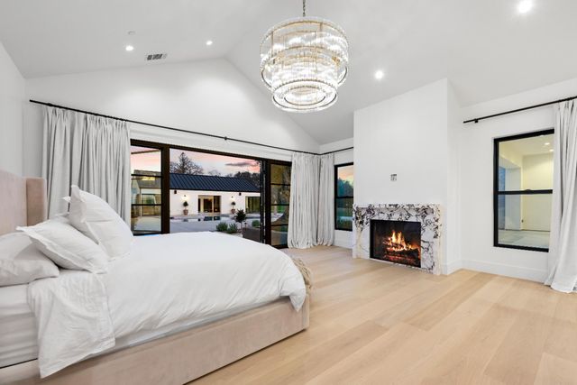 2735 Rattlesnake Rd, Newcastle, CA 95658