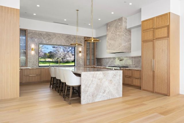 2735 Rattlesnake Rd, Newcastle, CA 95658