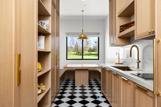 2735 Rattlesnake Rd, Newcastle, CA 95658