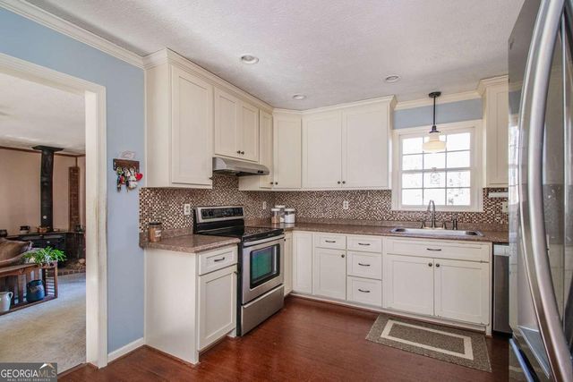 1733 Lamancha Drive, Lawrenceville, GA 30044