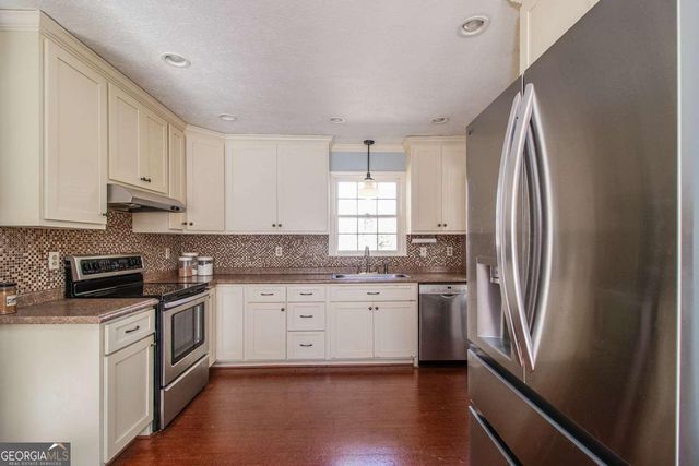 1733 Lamancha Drive, Lawrenceville, GA 30044