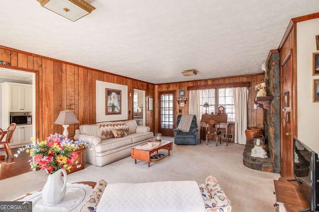 1733 Lamancha Drive, Lawrenceville, GA 30044