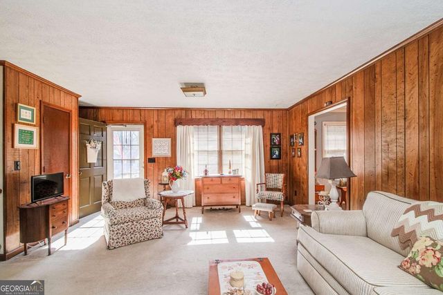 1733 Lamancha Drive, Lawrenceville, GA 30044