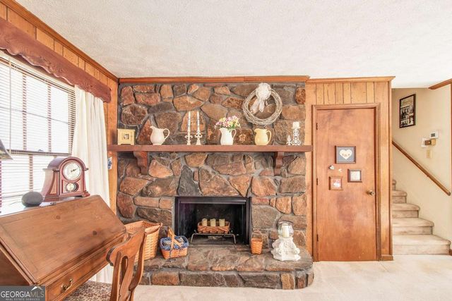 1733 Lamancha Drive, Lawrenceville, GA 30044