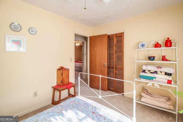 1733 Lamancha Drive, Lawrenceville, GA 30044